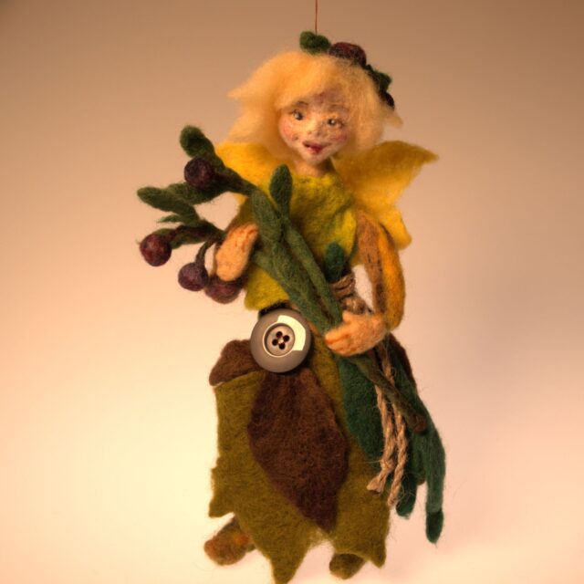 Spillullsdocka, blåbärsfé