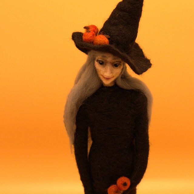 Halloweenhäxa med rönnbär